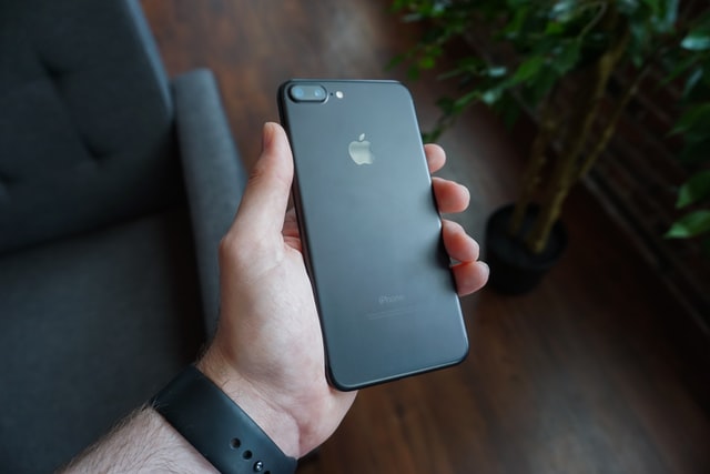 Kiedy warto odwiedzić serwis Apple?